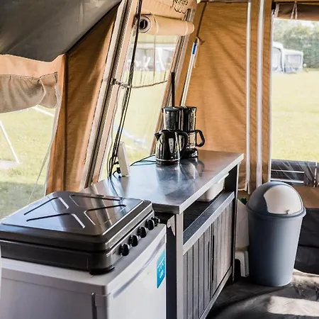 Country Camp Echternacherbrueck Luxe tent Echternacherbruck