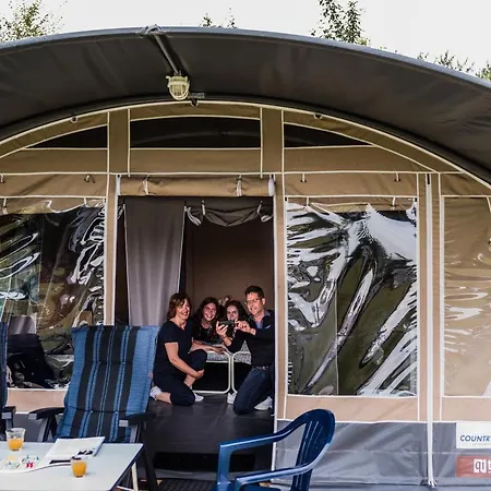 Country Camp Echternacherbrueck Luxe tent Echternacherbruck